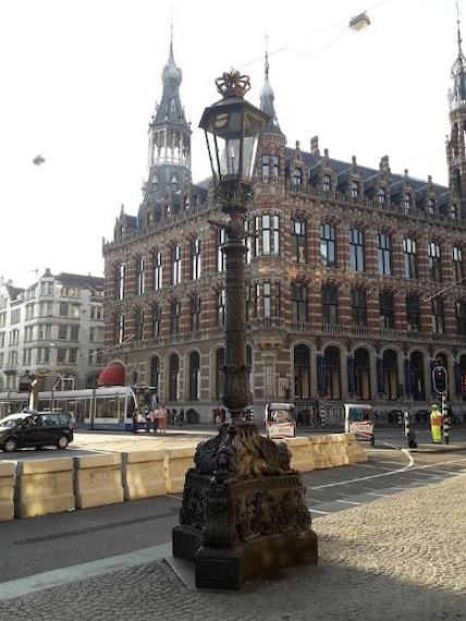 Dam Square-4
